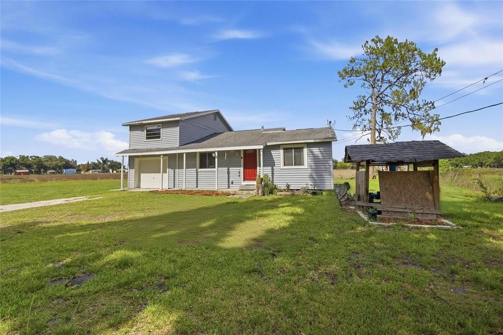 For Sale: $355,000 (3 beds, 2 baths, 1584 Square Feet)