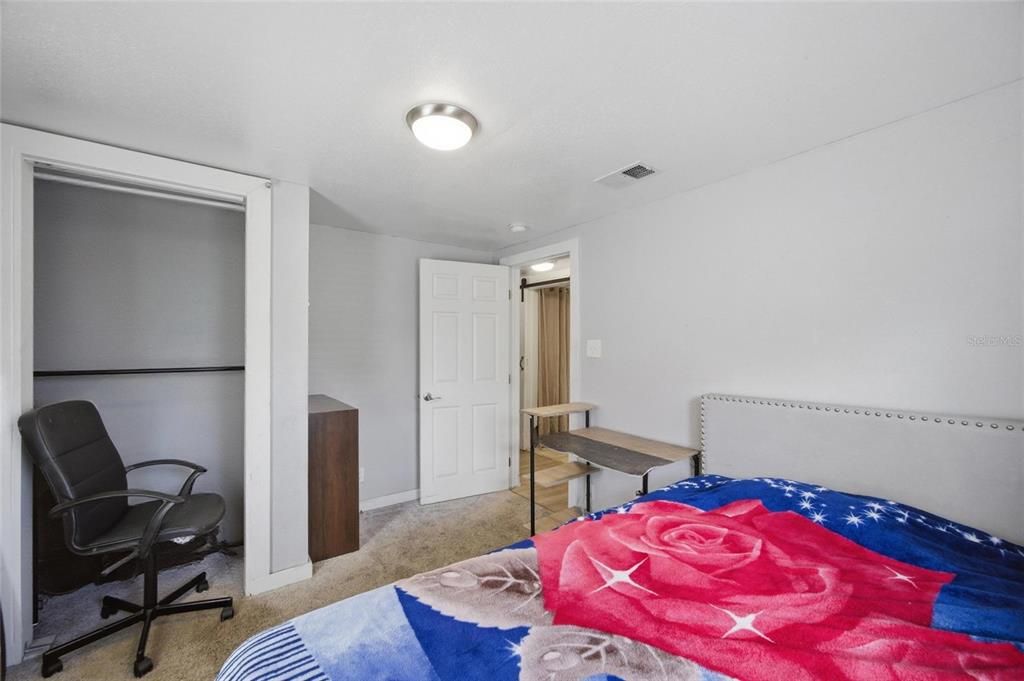 For Sale: $355,000 (3 beds, 2 baths, 1584 Square Feet)