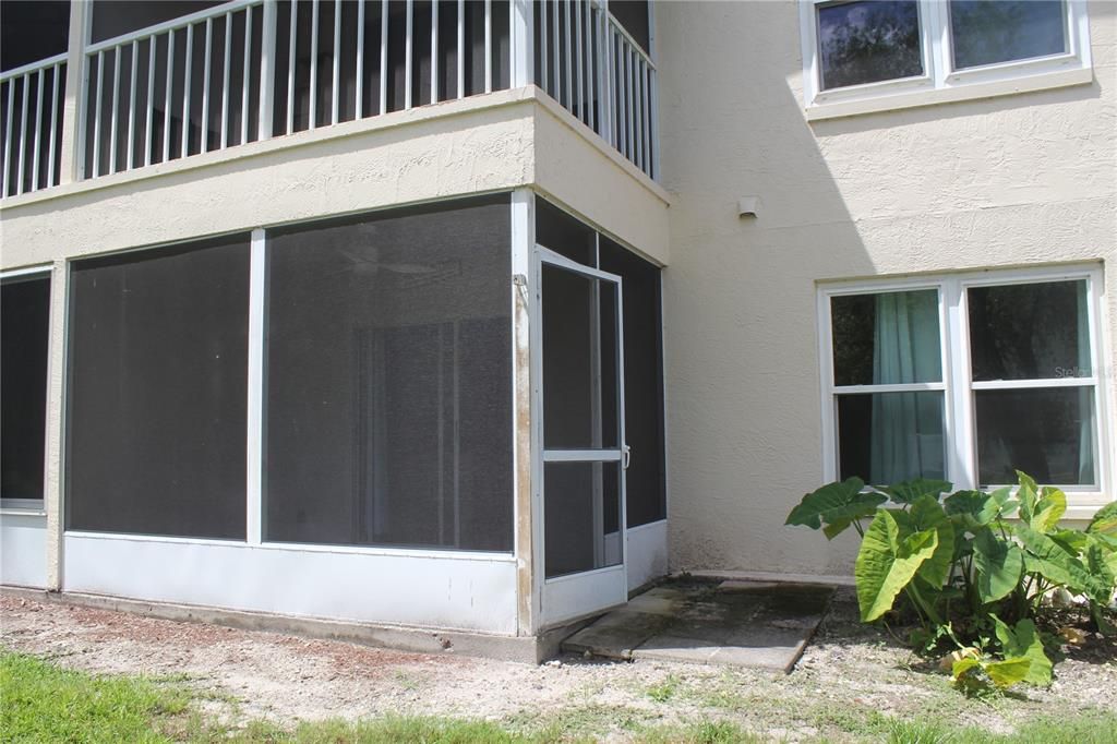 For Sale: $186,750 (1 beds, 2 baths, 1025 Square Feet)