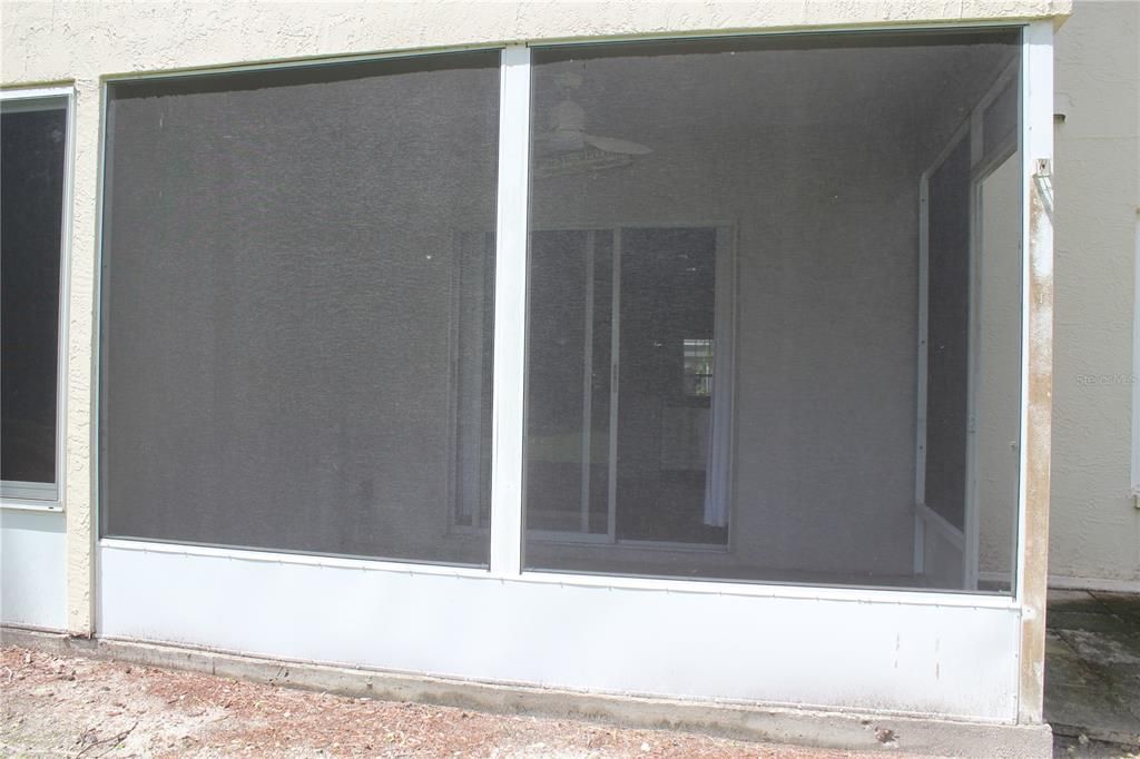 For Sale: $186,750 (1 beds, 2 baths, 1025 Square Feet)