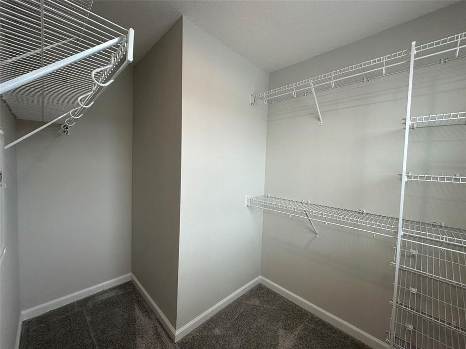 For Rent: $2,399 (3 beds, 2 baths, 1654 Square Feet)