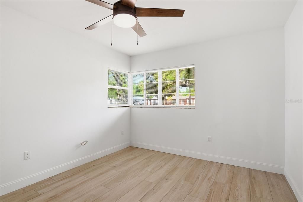 For Rent: $2,700 (3 beds, 1 baths, 1351 Square Feet)