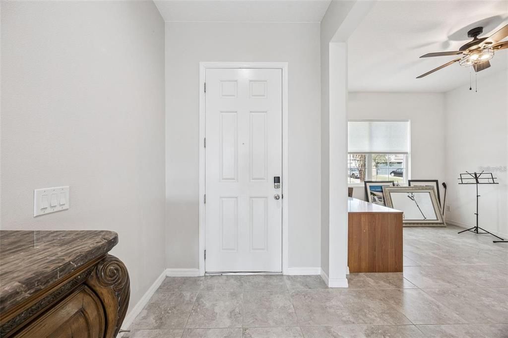 For Sale: $490,000 (4 beds, 3 baths, 2963 Square Feet)