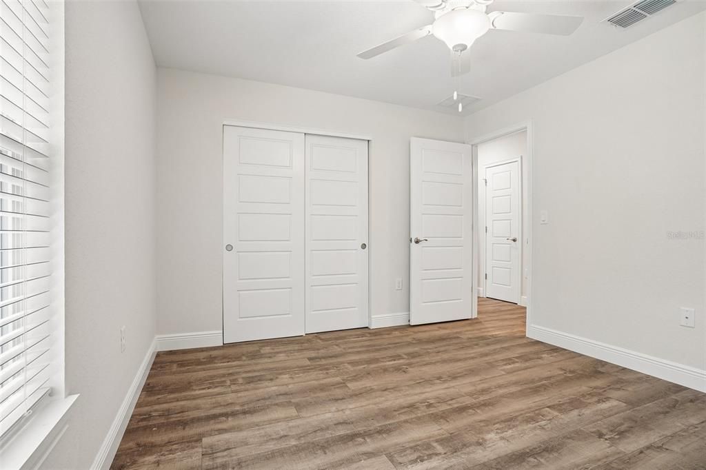 For Sale: $399,900 (4 beds, 2 baths, 1751 Square Feet)