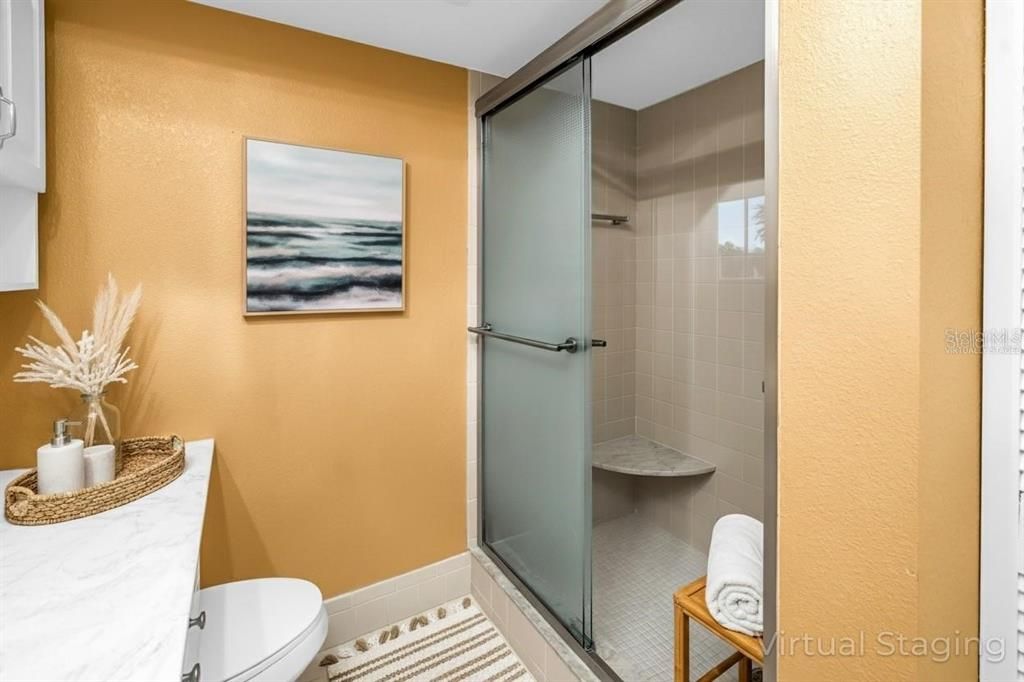 For Sale: $260,000 (2 beds, 2 baths, 1400 Square Feet)
