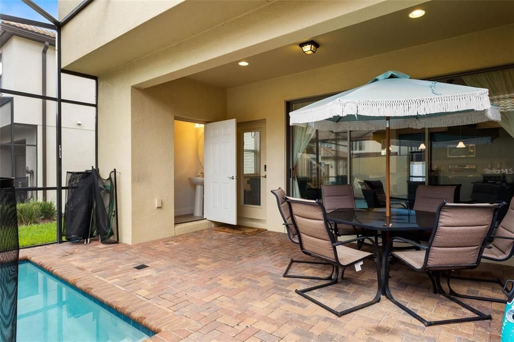 En Venta: $425,000 (5 camas, 4 baños, 2265 Pies cuadrados)
