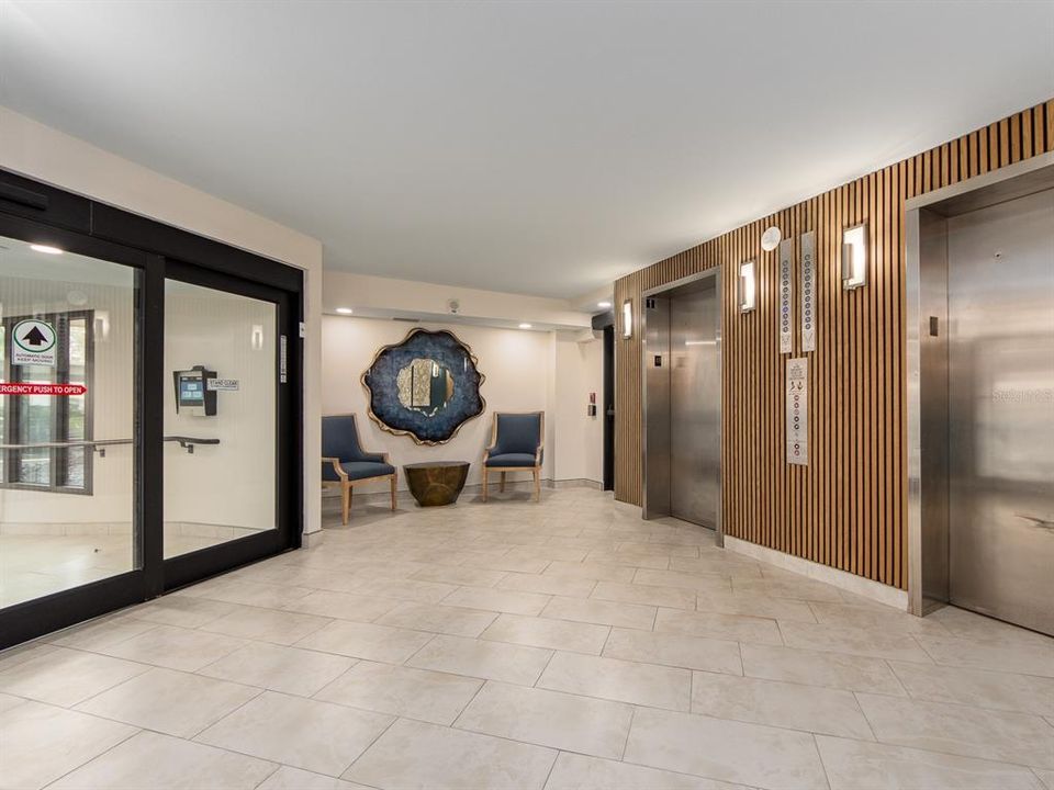For Rent: $3,500 (2 beds, 2 baths, 1350 Square Feet)