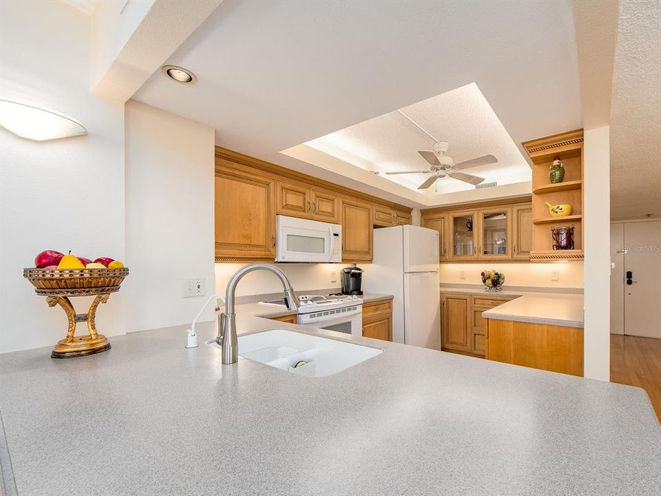 For Rent: $3,500 (2 beds, 2 baths, 1350 Square Feet)