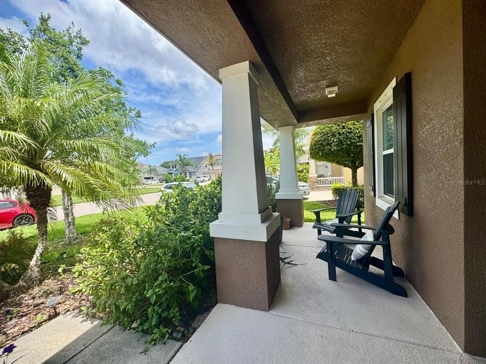 For Sale: $689,000 (4 beds, 2 baths, 1872 Square Feet)