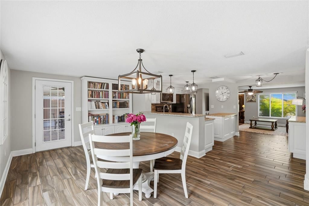 For Sale: $635,000 (3 beds, 2 baths, 1494 Square Feet)