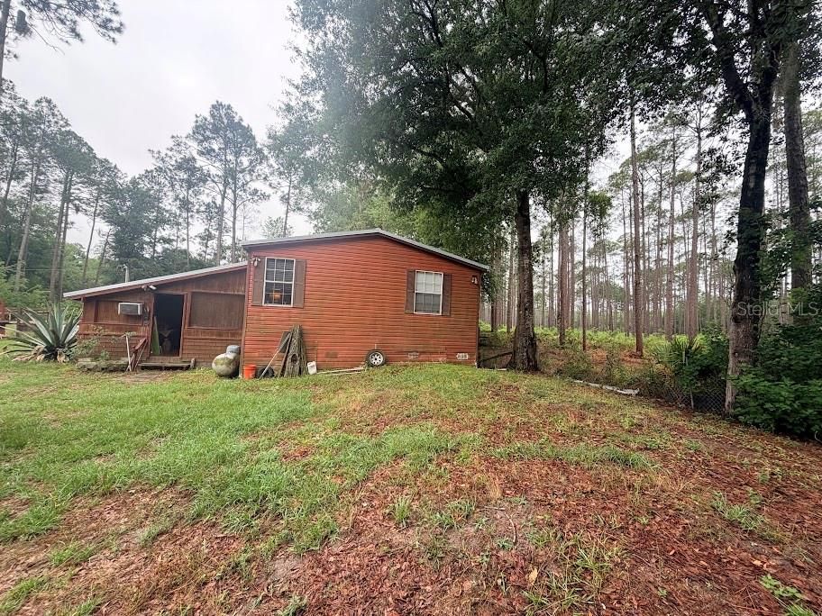 For Sale: $139,900 (2 beds, 2 baths, 1080 Square Feet)