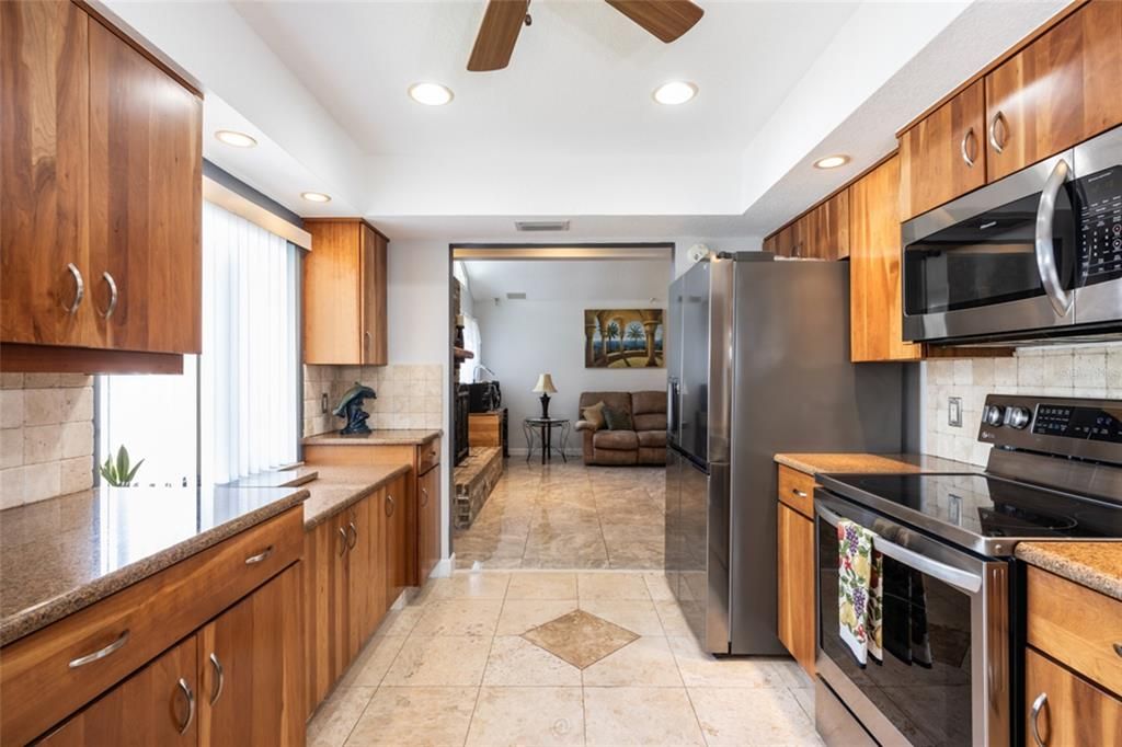 For Sale: $550,000 (3 beds, 2 baths, 2169 Square Feet)