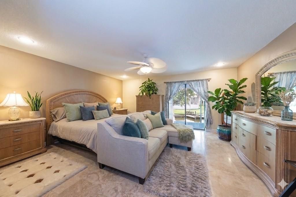 For Sale: $550,000 (3 beds, 2 baths, 2169 Square Feet)