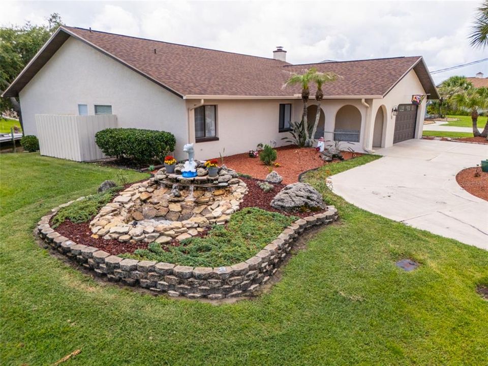 For Sale: $550,000 (3 beds, 2 baths, 2169 Square Feet)