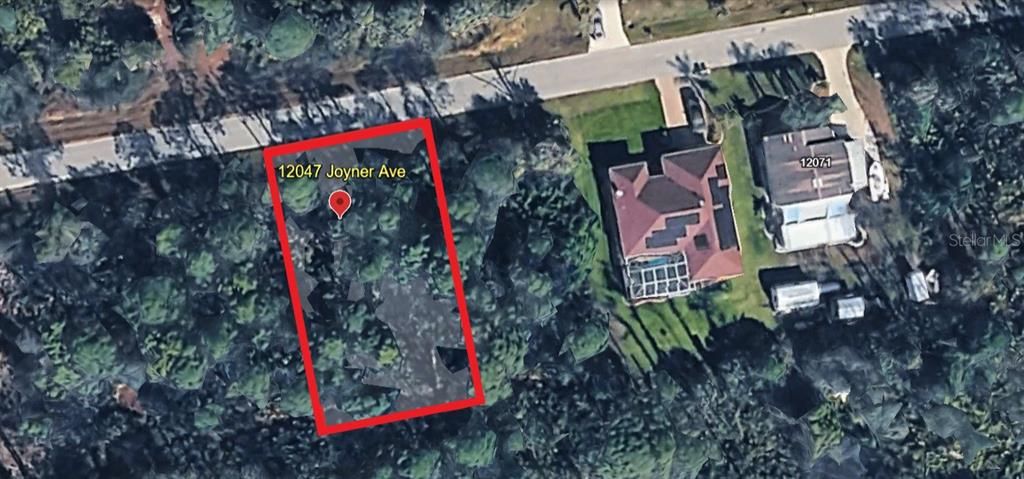 En Venta: $12,000 (0.23 acres)