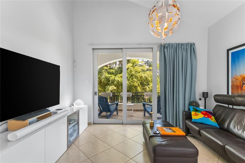For Sale: $1,489,000 (4 beds, 4 baths, 2984 Square Feet)