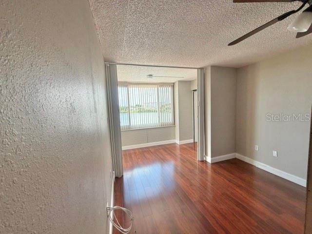 For Sale: $164,900 (2 beds, 2 baths, 1351 Square Feet)