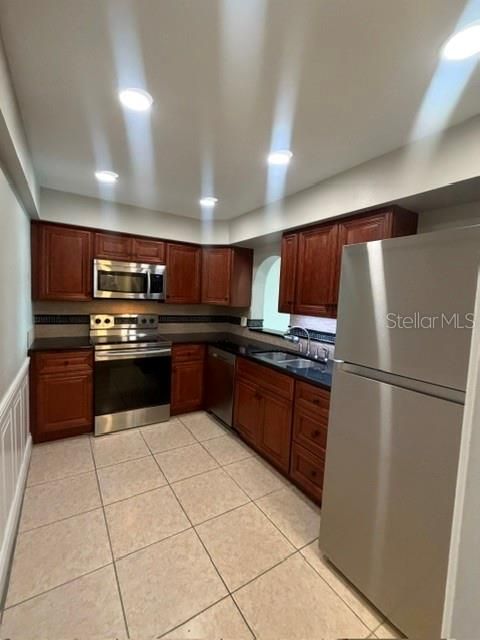 For Sale: $164,900 (2 beds, 2 baths, 1351 Square Feet)