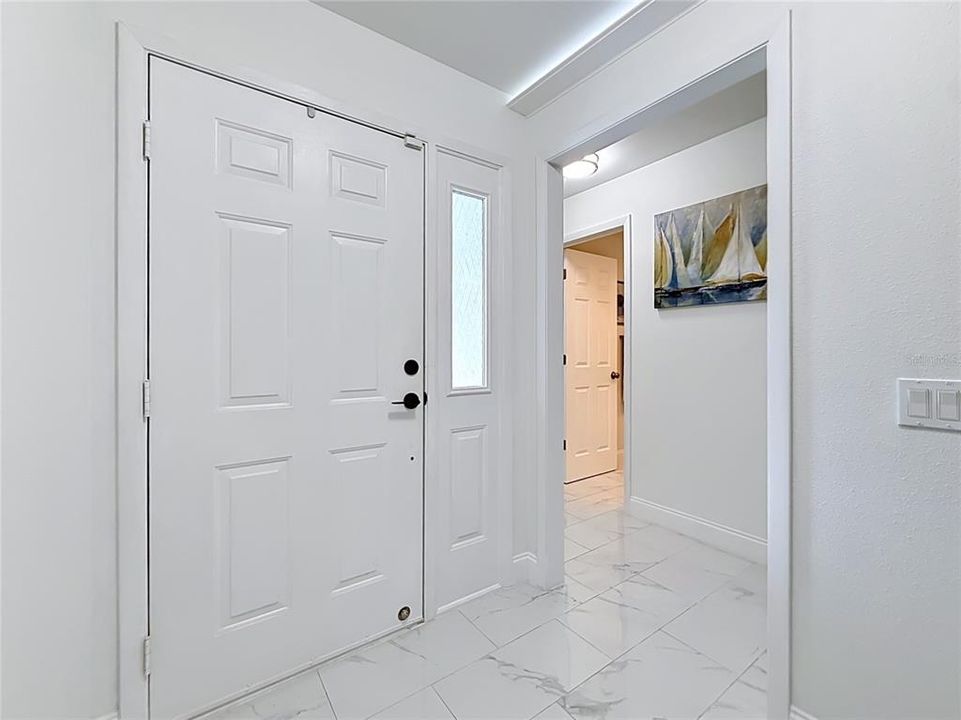 For Sale: $349,990 (3 beds, 2 baths, 1924 Square Feet)