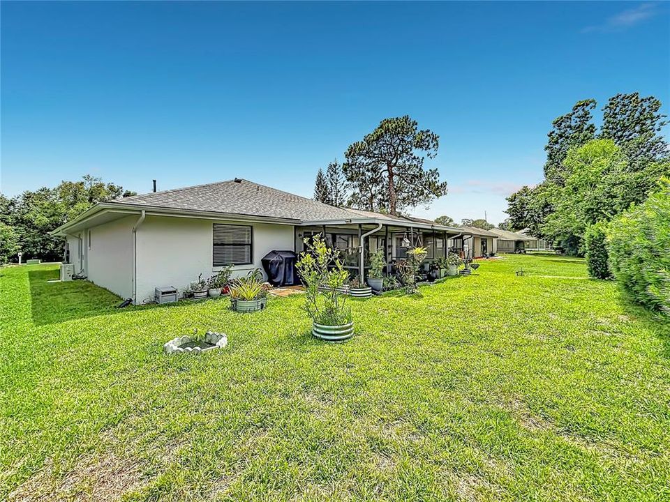For Sale: $349,990 (3 beds, 2 baths, 1924 Square Feet)