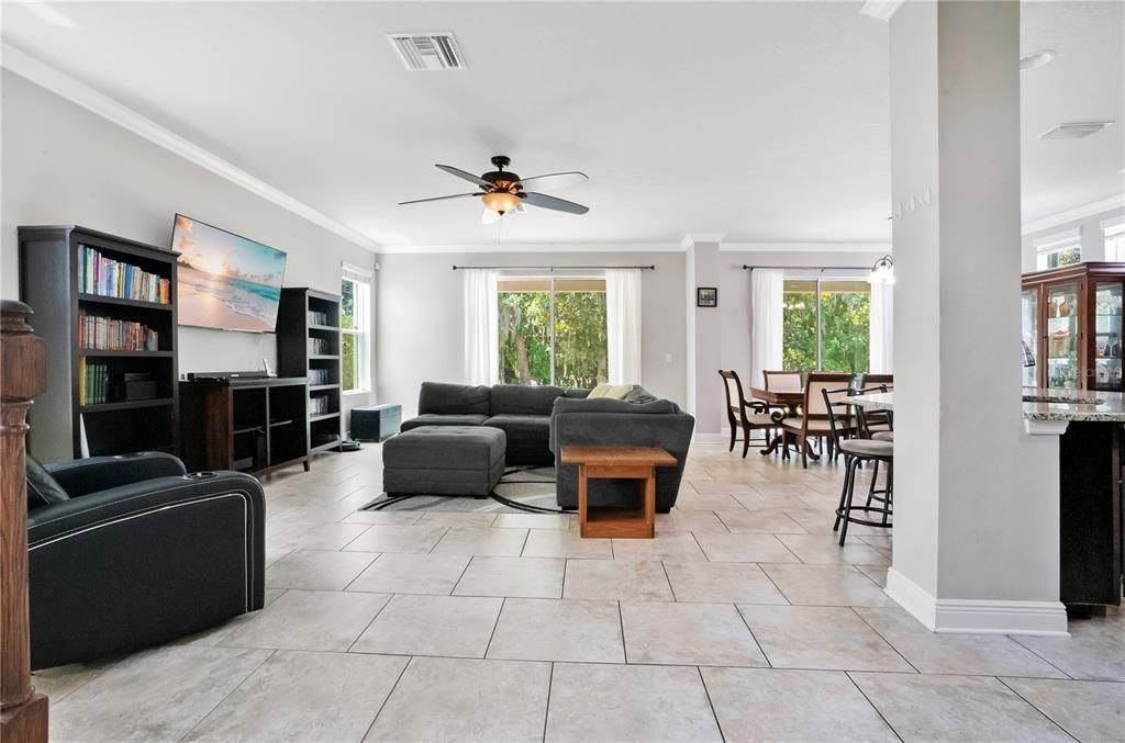 For Sale: $488,900 (4 beds, 3 baths, 2574 Square Feet)
