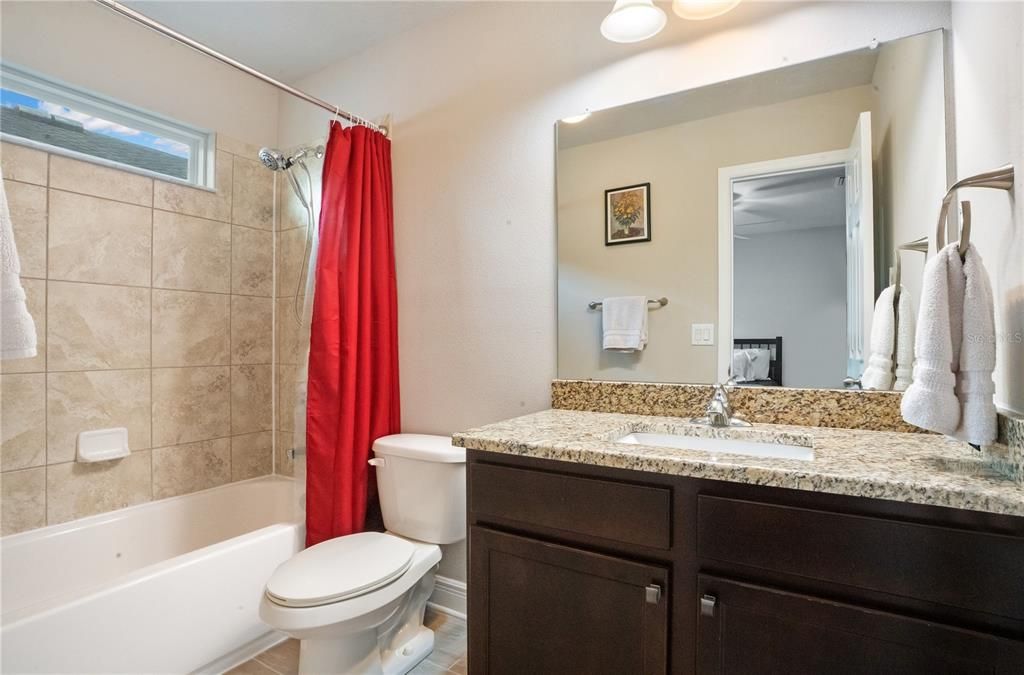 For Sale: $488,900 (4 beds, 3 baths, 2574 Square Feet)