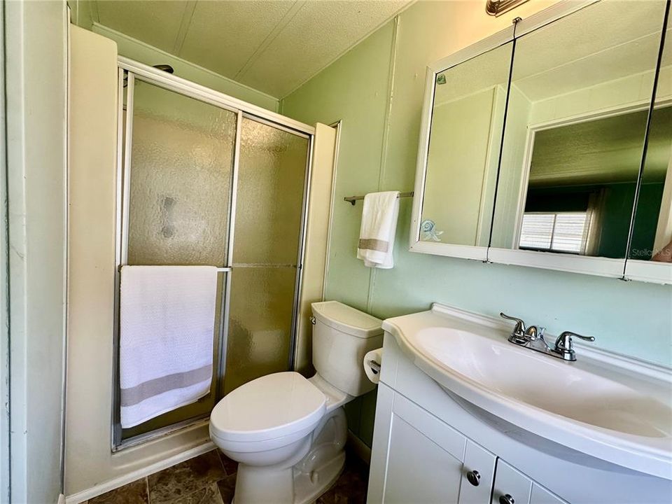 For Sale: $99,000 (2 beds, 2 baths, 1104 Square Feet)