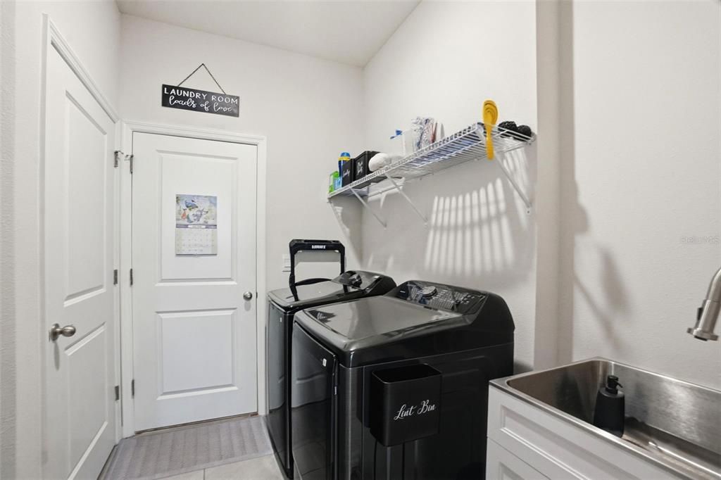 For Sale: $344,000 (3 beds, 2 baths, 1844 Square Feet)