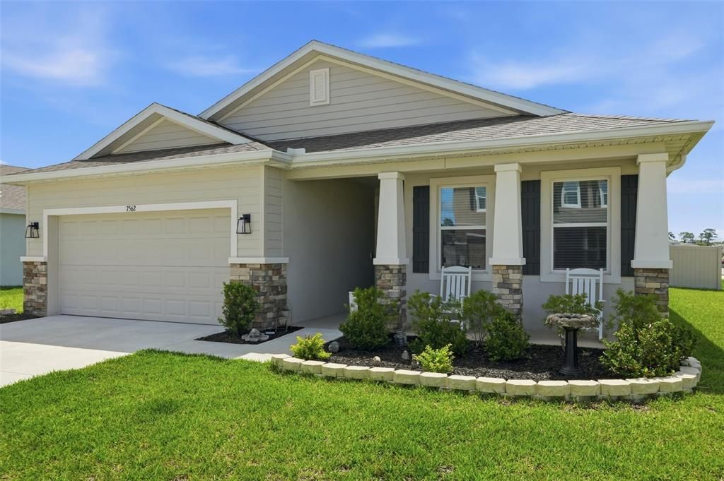 For Sale: $344,000 (3 beds, 2 baths, 1844 Square Feet)