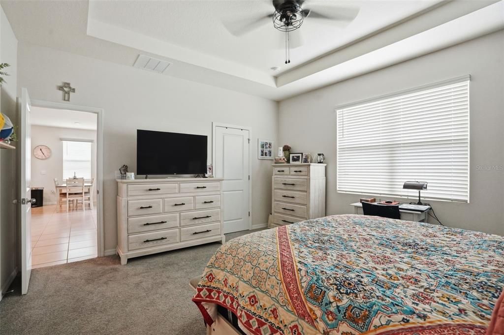 For Sale: $344,000 (3 beds, 2 baths, 1844 Square Feet)