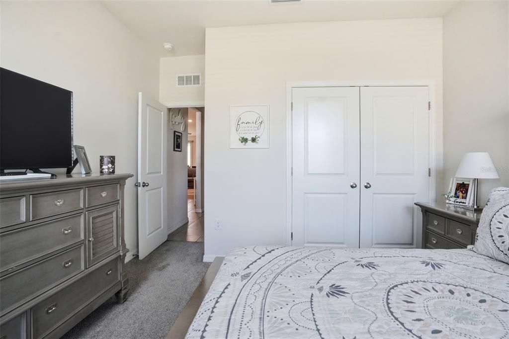 For Sale: $344,000 (3 beds, 2 baths, 1844 Square Feet)