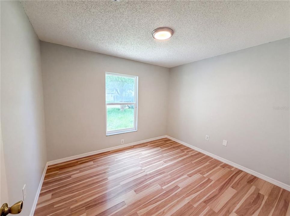 En Venta: $285,000 (3 camas, 2 baños, 1288 Pies cuadrados)