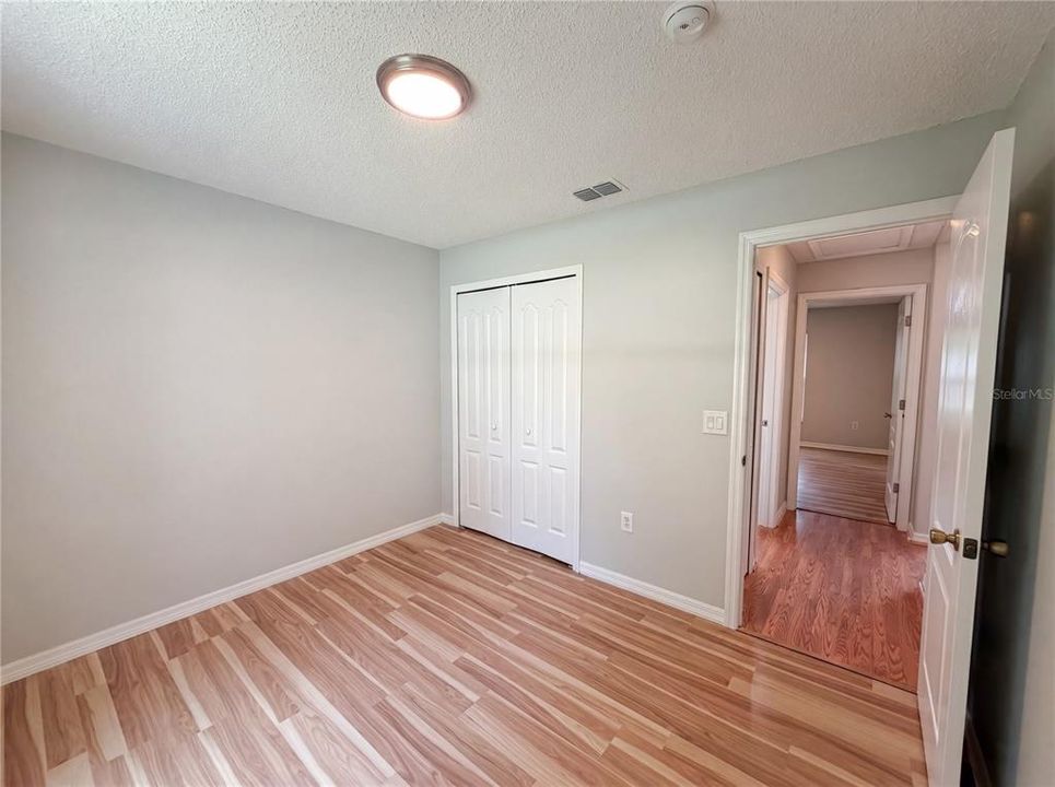 En Venta: $285,000 (3 camas, 2 baños, 1288 Pies cuadrados)