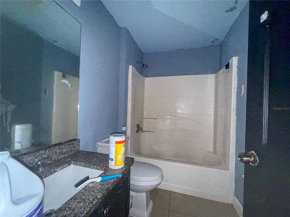 En Venta: $65,000 (4 camas, 2 baños, 1803 Pies cuadrados)
