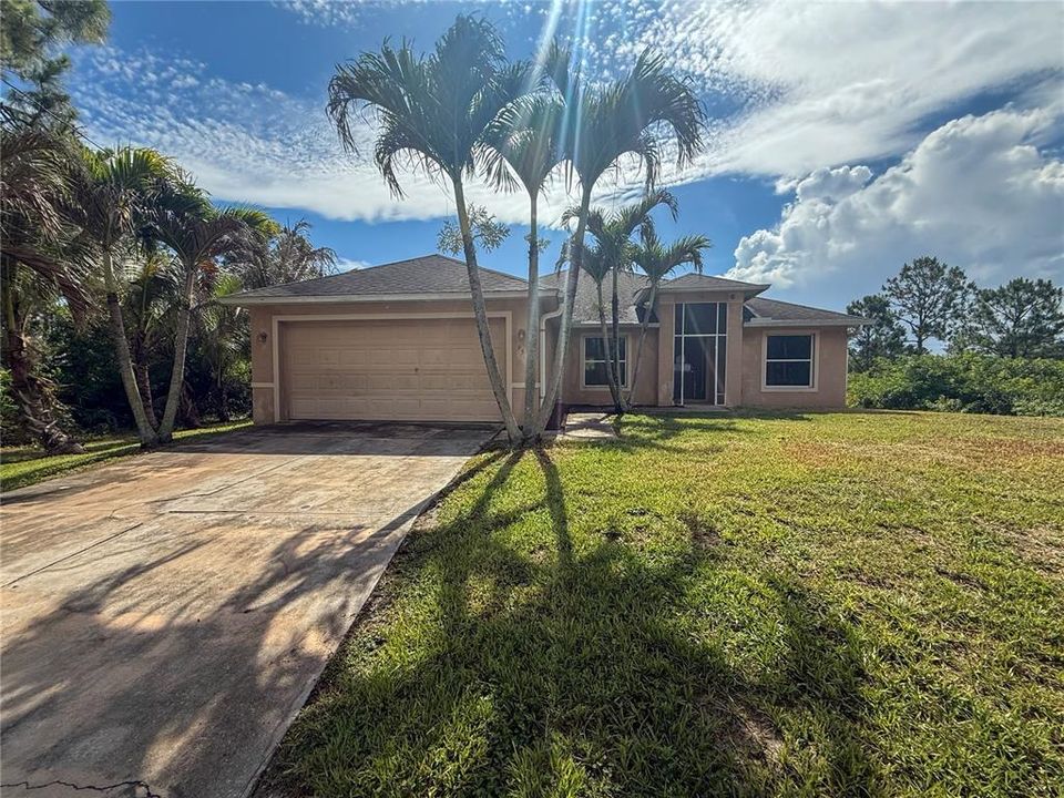 En Venta: $65,000 (4 camas, 2 baños, 1803 Pies cuadrados)
