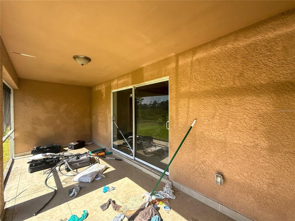 En Venta: $65,000 (4 camas, 2 baños, 1803 Pies cuadrados)