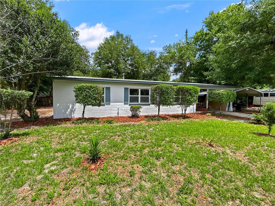 For Sale: $269,990 (3 beds, 1 baths, 1131 Square Feet)
