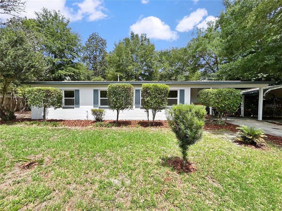 For Sale: $269,990 (3 beds, 1 baths, 1131 Square Feet)