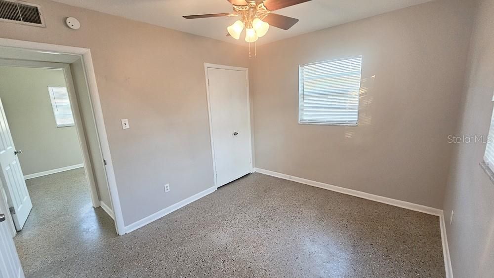 For Sale: $349,900 (3 beds, 1 baths, 1108 Square Feet)