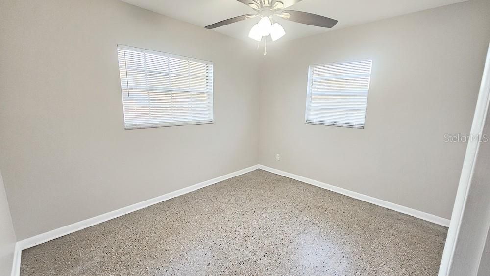 For Sale: $349,900 (3 beds, 1 baths, 1108 Square Feet)