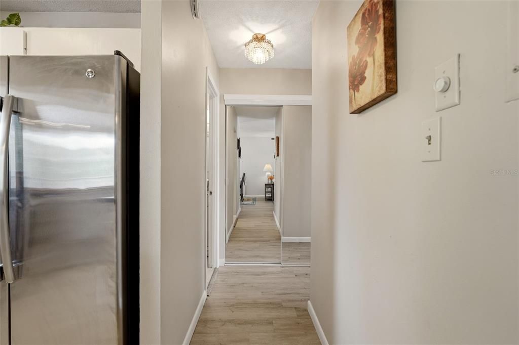 For Sale: $79,500 (1 beds, 1 baths, 576 Square Feet)