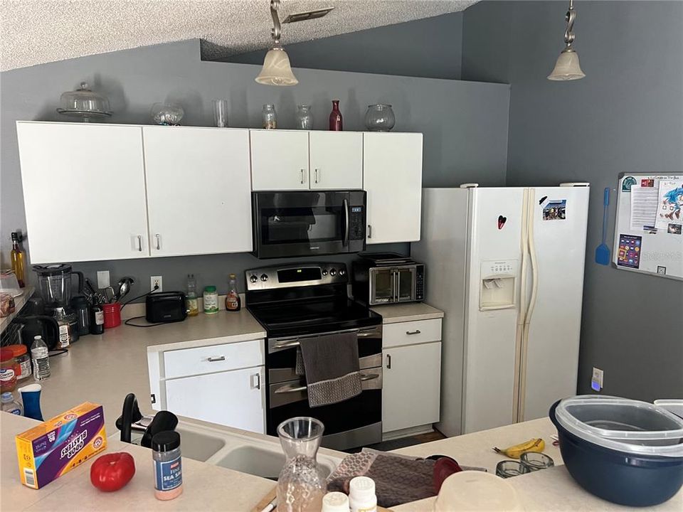 En Venta: $275,000 (4 camas, 2 baños, 1730 Pies cuadrados)
