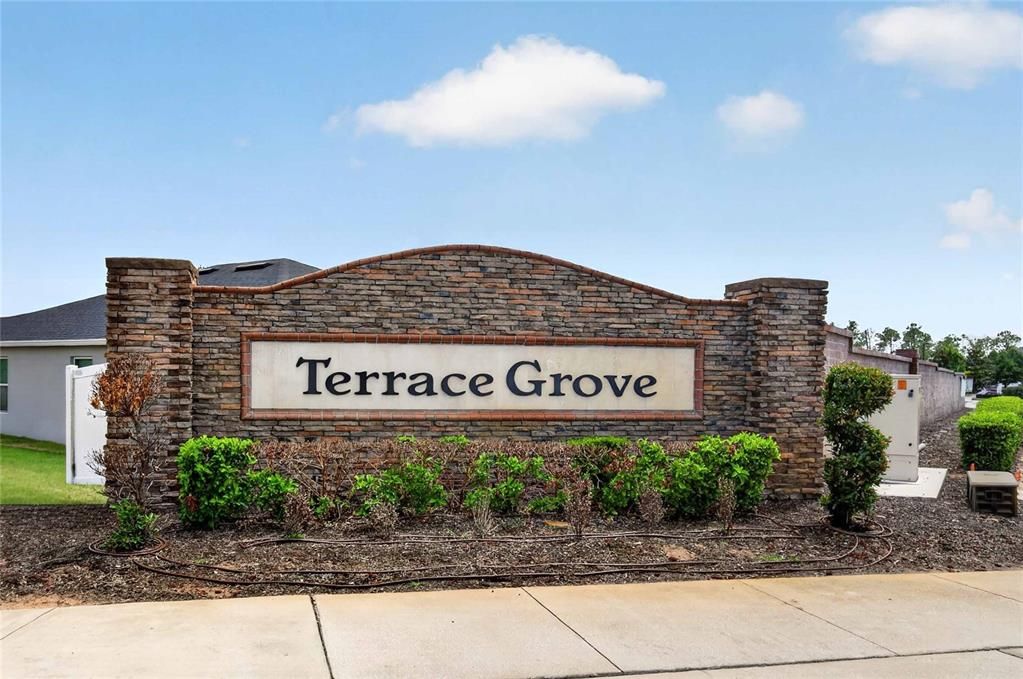 For Sale: $430,000 (3 beds, 2 baths, 1878 Square Feet)
