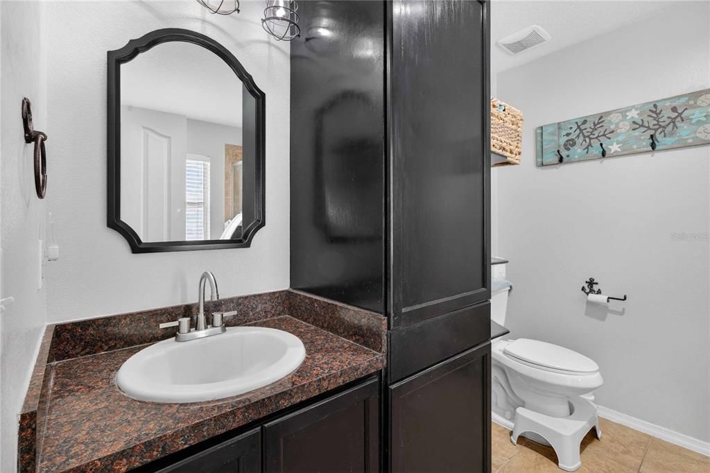 For Sale: $430,000 (3 beds, 2 baths, 1878 Square Feet)
