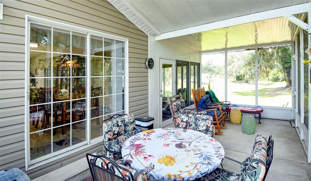 For Sale: $220,000 (3 beds, 2 baths, 1664 Square Feet)
