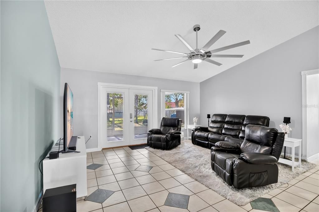 For Sale: $357,990 (3 beds, 2 baths, 1790 Square Feet)