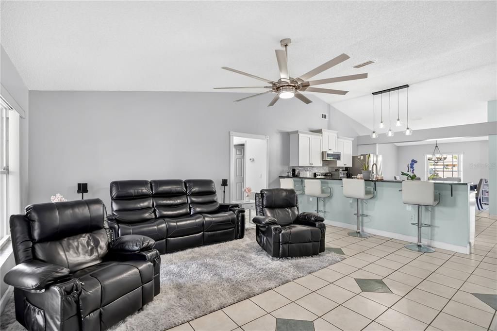 For Sale: $357,990 (3 beds, 2 baths, 1790 Square Feet)