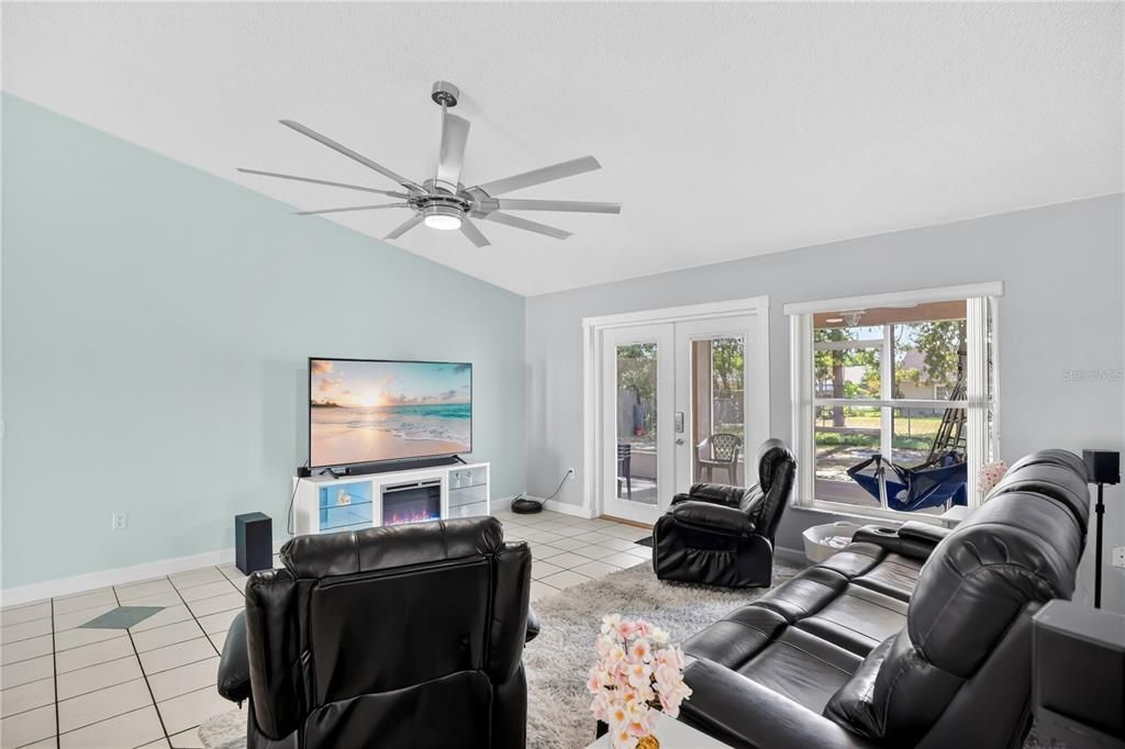 For Sale: $357,990 (3 beds, 2 baths, 1790 Square Feet)