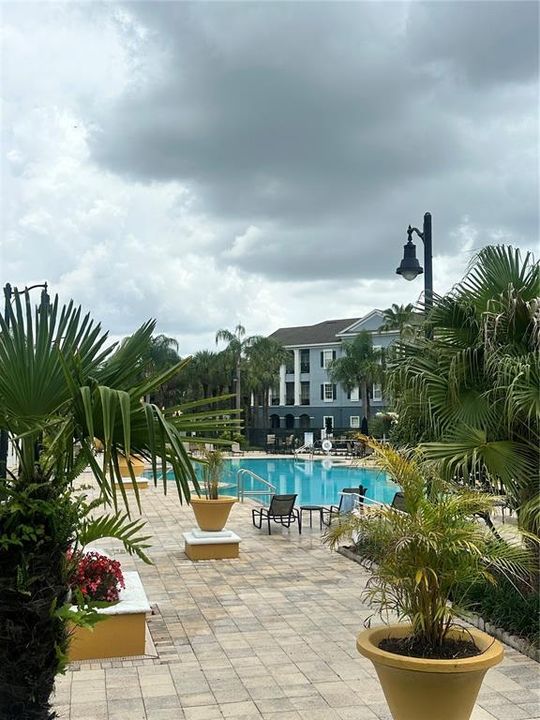 For Sale: $229,999 (2 beds, 2 baths, 1091 Square Feet)