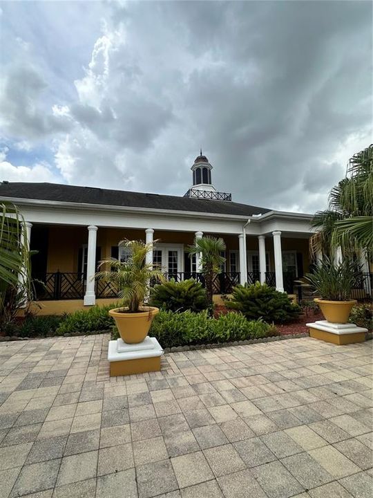 For Sale: $229,999 (2 beds, 2 baths, 1091 Square Feet)
